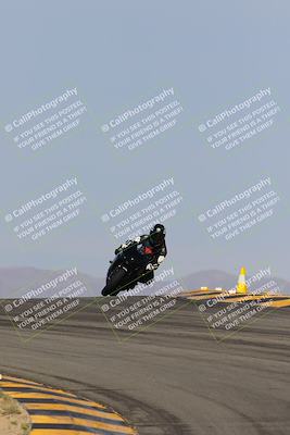 media/Sep-30-2023-SoCal Trackdays (Sat) [[636657bffb]]/Turns 9 and 10 (1010am)/